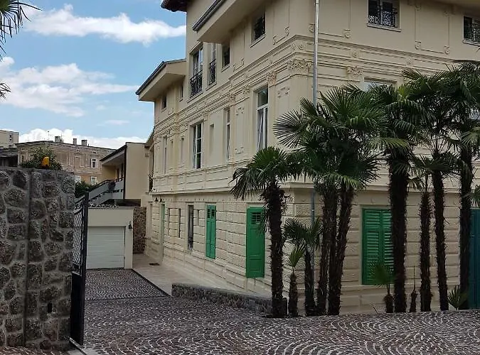 Elizabeta Οπατία